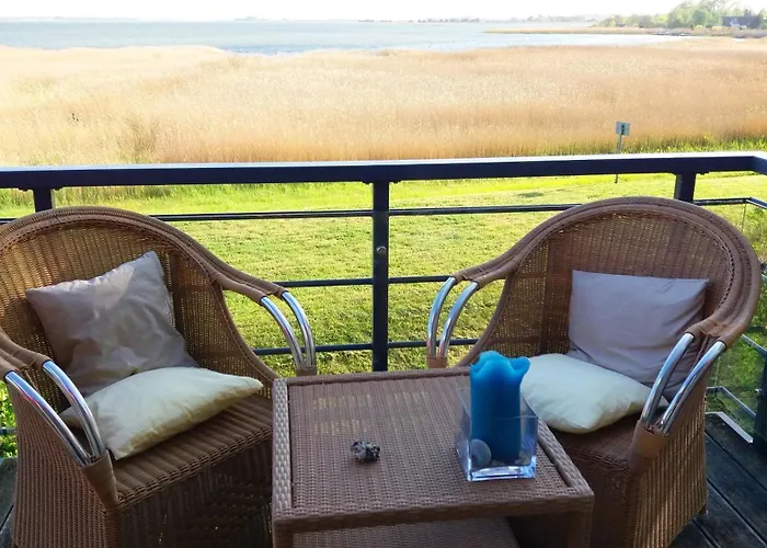 Deichhaus Boddentraum Дом отдыха Бреге