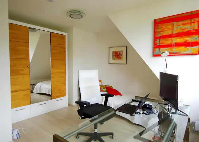 Deichhaus Boddentraum Бреге